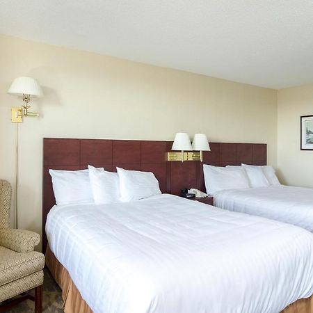 Irving West Hotel Gander Eksteriør billede